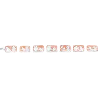 Braccialetto in argento traforato con motivi vegetali e sette cammei con scene neoclassiche.