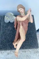Paire d'anges en bois sculpté et peint, en pied et polychromes. Yeux en verre. Ligurie.