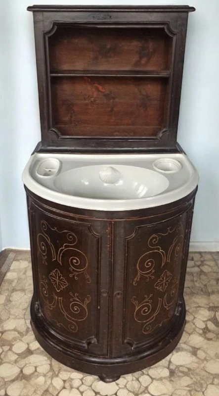 19th-century Italian bathroom vanity