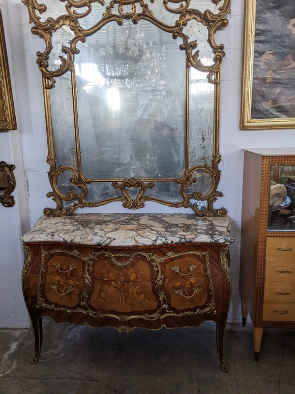 Comò stile Luigi XV