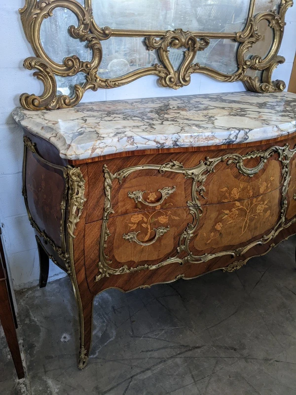 Comò stile Luigi XV