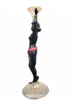Candeliere in vetro soffiato con figura femminile neoclassica policroma e foglia oro