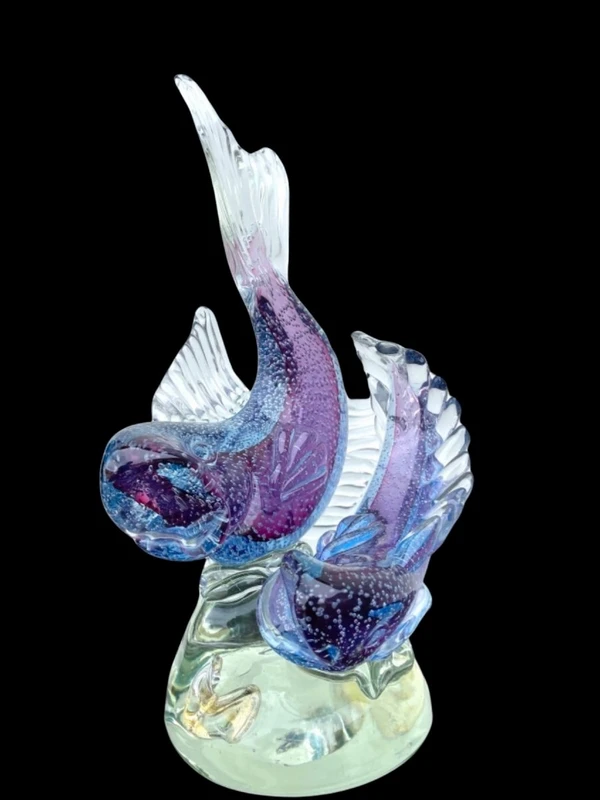Pair of fish in heavy, bubbling amethyst-colored glass. Flavio Poli