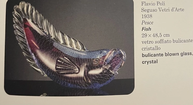 Pair of fish in heavy, bubbling amethyst-colored glass. Flavio Poli