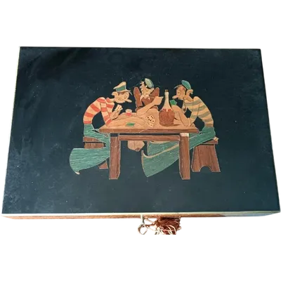 Inlaid wooden game box from the early 1900s