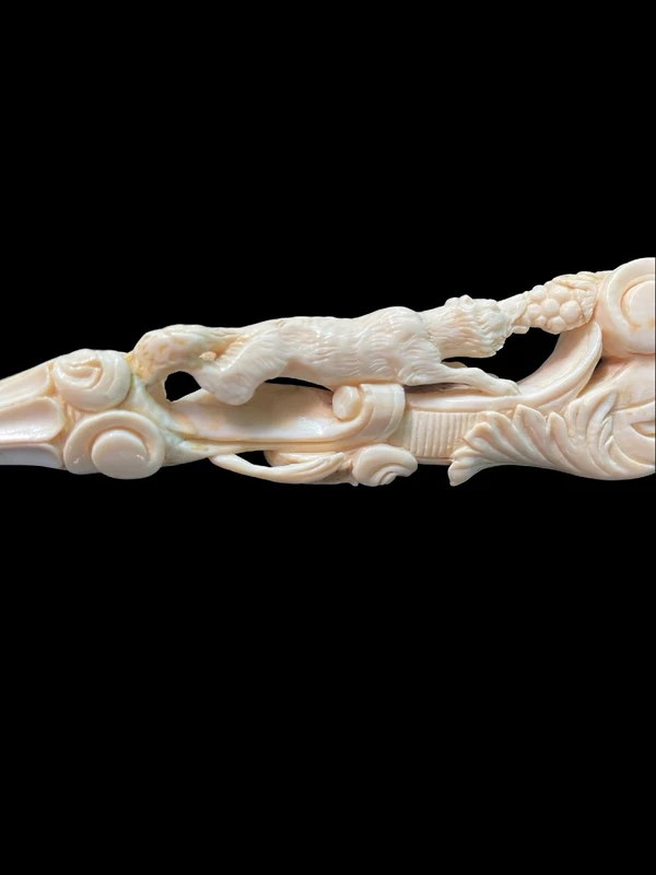 Cane with an ivory knob depicting a fox and grapes