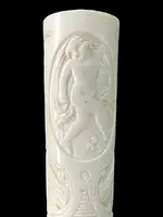 Cane with an ivory "plume" knob featuring cherubs engraved within three ovals