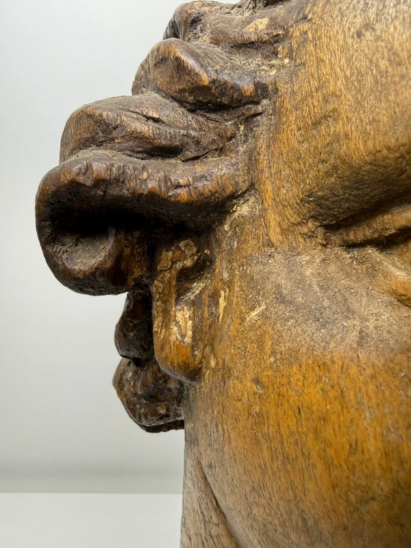 Sculpture en bois représentant une tête d'ange - Gênes (Italie), XVIIe siècle