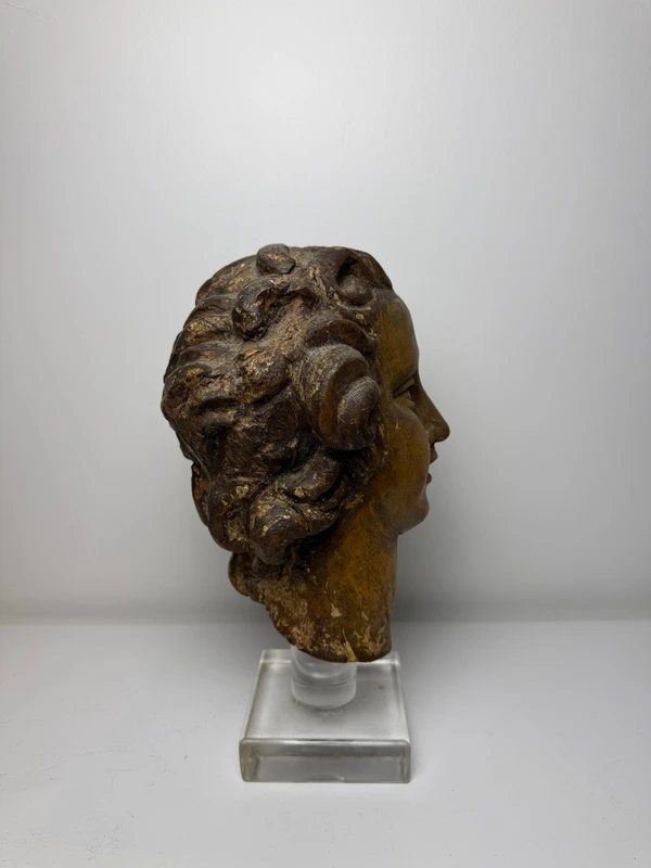 Sculpture en bois représentant une tête d'ange - Gênes (Italie), XVIIe siècle