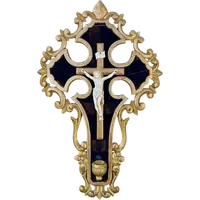 Christ en ivoire sur un cadre-bénitier en bois sculpté et doré à la feuille