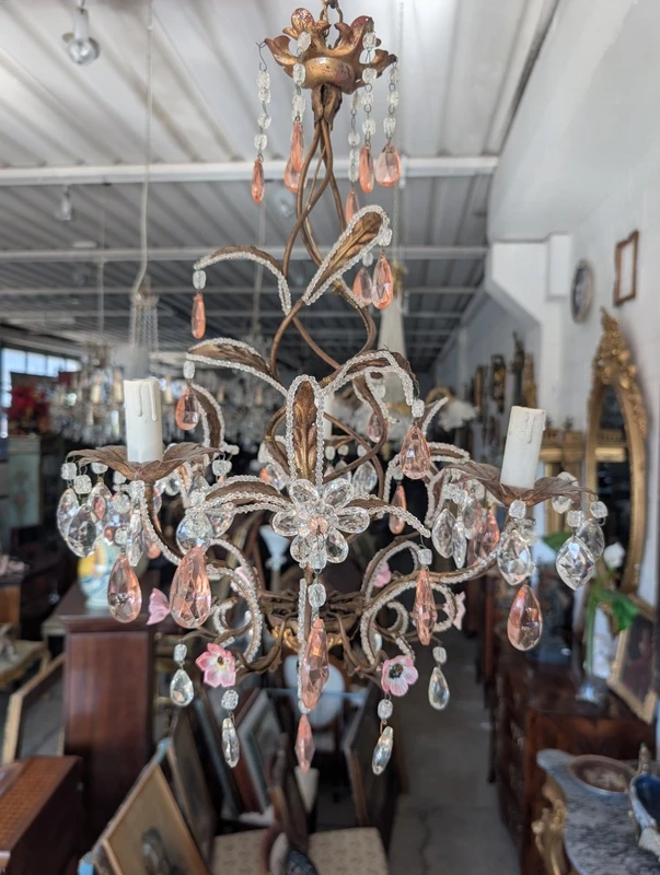 Small 3-Light Chandelier in Gilded Iron, Crystal, and Porcelain – 1950s