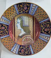 Large Rubboli-glazed plate with a Renaissance-style female profile – Gualdo Tadino, mid-19th century