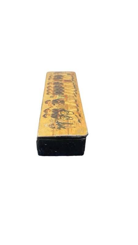 A papier-mâché box depicting a school battalion.