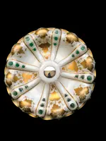 Alzata centrotavola tripode in argento con coppa in cristallo incamiciato e molato