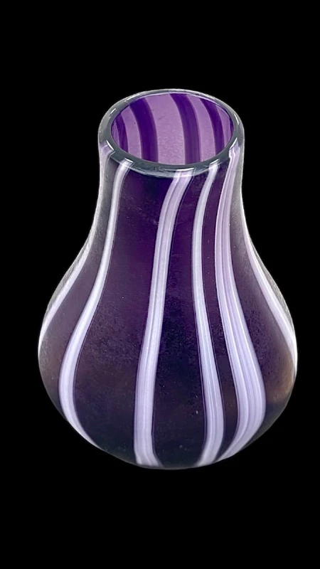 Amethyst-purple glass vase with etched, milky-white vertical bands. Dino Martens.