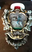 Ancien blason en bois laqué et doré, fin du XVIIe - début du XVIIIe siècle