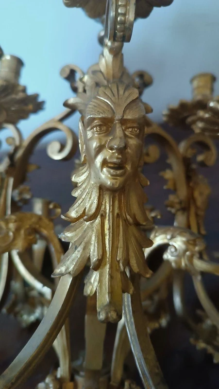 Large 15-light bronze candelabra, mid-1800s