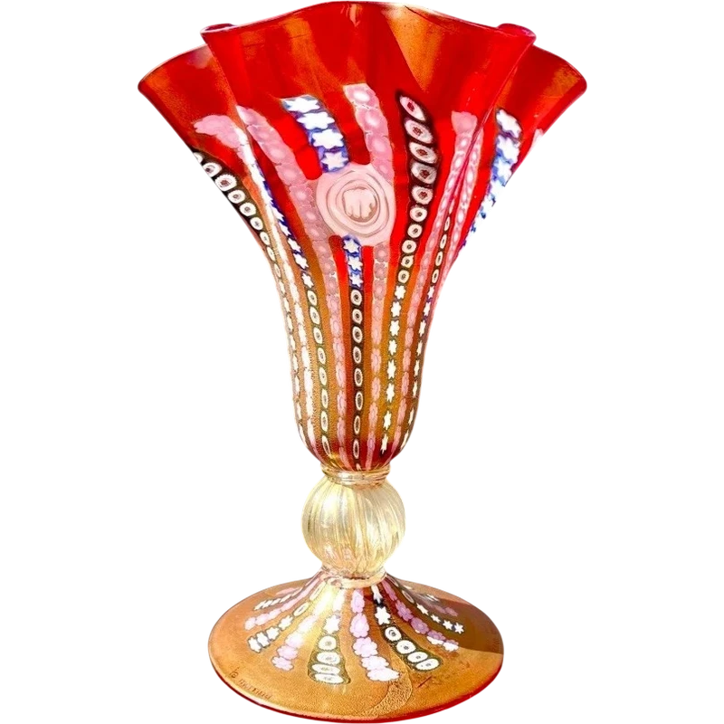 Lampe en verre doublé, avec des incrustations de murrine et de feuille d'or. Marque : La Murrina.