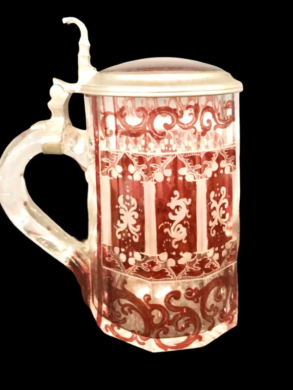 bicchiere Boemia biedermeier con scena architettonica