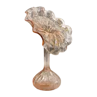 Vaso di forma floreale