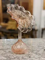 Vaso di forma floreale