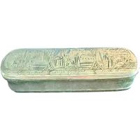 Tabatière en laiton gravée de six vignettes représentant la vie de Jacob.