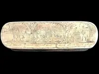 Tabatière en laiton gravée de six vignettes représentant la vie de Jacob.