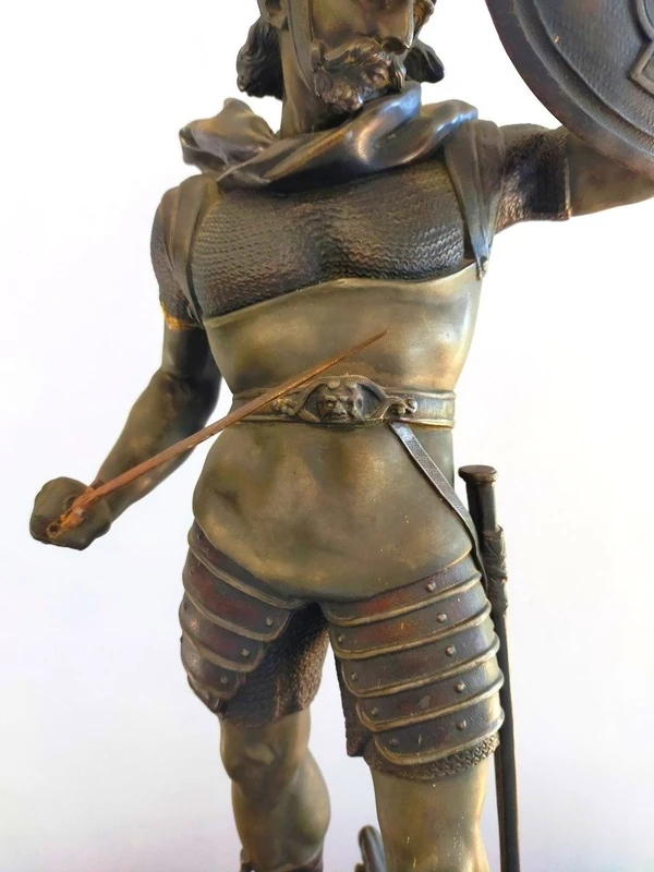 Paire de sculptures en métal - « guerriers » Detrier H.66 cm