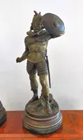 Paire de sculptures en métal - « guerriers » Detrier H.66 cm