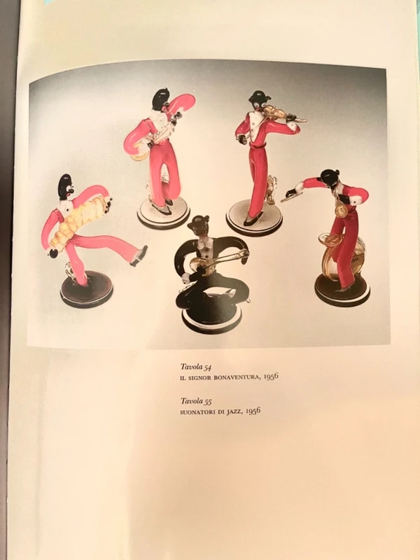 Figurine de musicien de jazz en verre noir épais. Seguso, Murano.