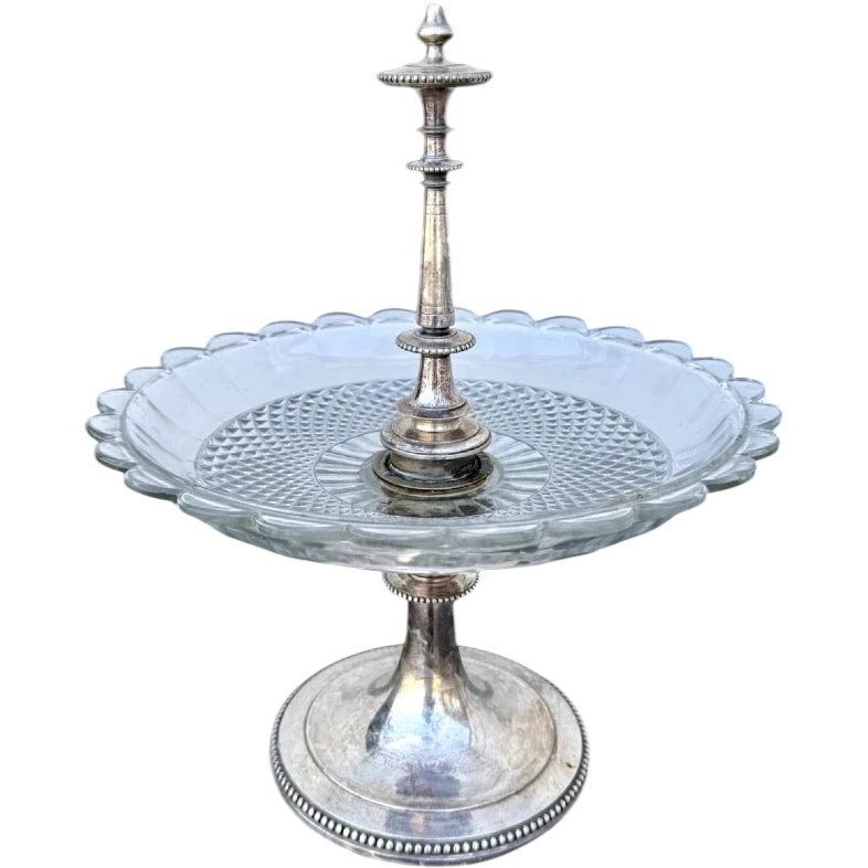 Centerpiece - silver-plated metal fruit bowl with a wide base and molded handle