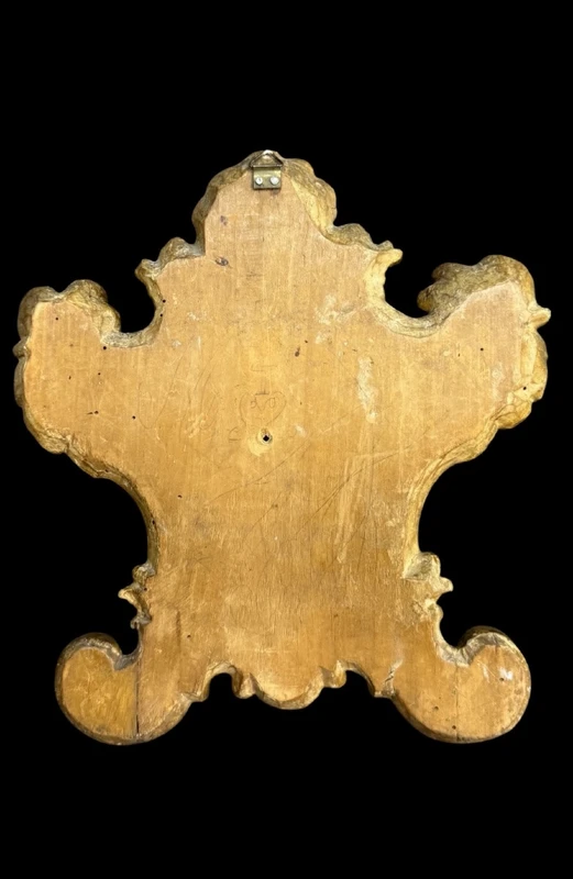 Paire de cartaglories en bois sculpté et feuille d'or