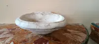 Piccola acquasantiera antica in marmo XVII secolo toscana