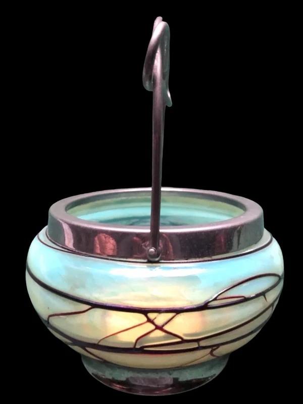 Aquamarine-colored iridescent glass candy jar. König Palms. Bohemia.