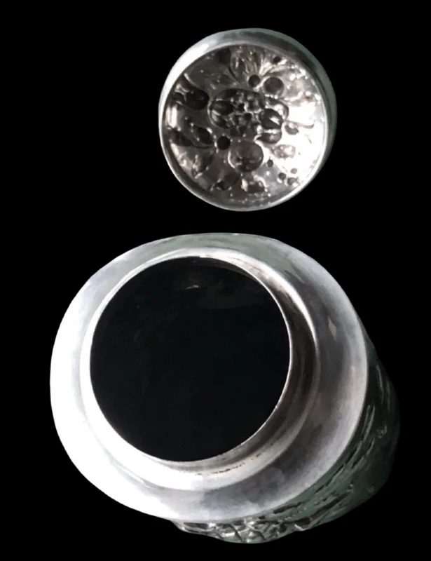 Embossed silver tea box with fruit motifs. Germany.