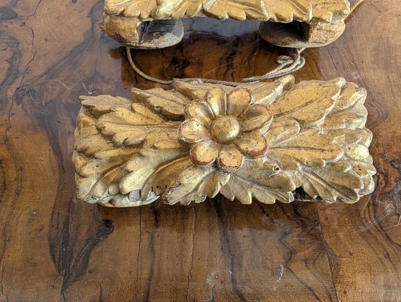 Coppia di reggitende