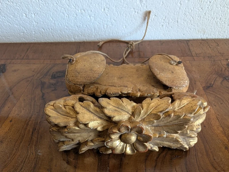 Coppia di reggitende