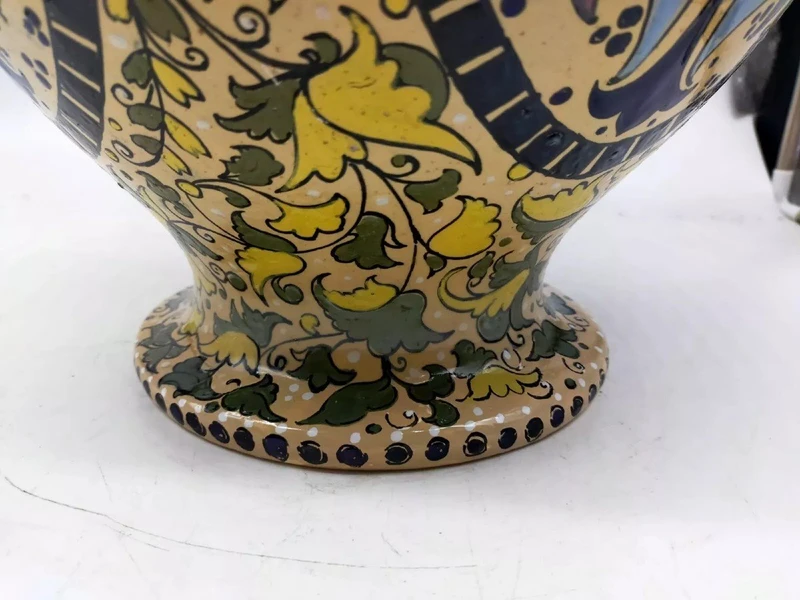 Large Art Nouveau majolica vase