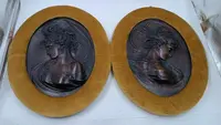 Coppia di sbalzi in bronzo liberty volti femminili