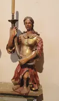Paire ancienne d'anges porte-rideaux en bois polychrome du XVIIe SIÈCLE
