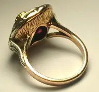  Gold and silver ring with a central ruby surrounded by rubies and diamond roses. Sicily 