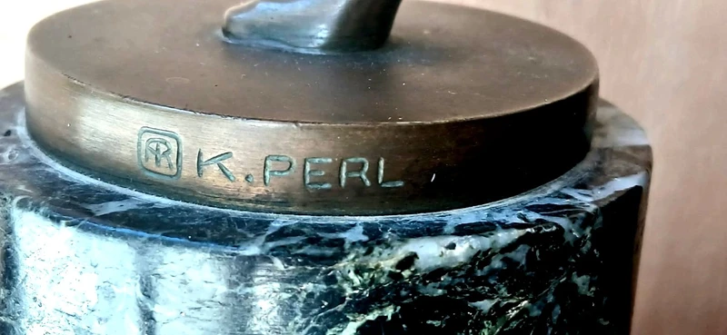 Karl Perl (Autriche, 1876-1965) Sculpture en bronze représentant une danseuse nue, datant des années 1920.