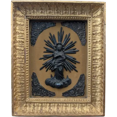 Immagine devozionale genovese in argento entro cornice lignea dorata
