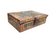 Antique 18th-Century Lacquered Wooden Box from Tuscany