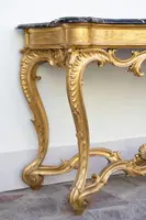 Console romaine en bois doré et marbre de Portoro