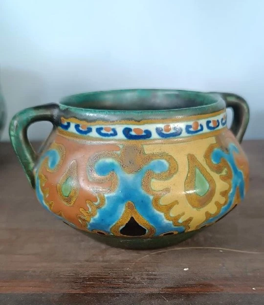 Set of 8 ceramic jars made by GOUDA in the early 1900s