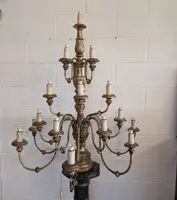 Antique fifteen-light church candelabrum made of gilded wood – Tuscany, late 18th century.