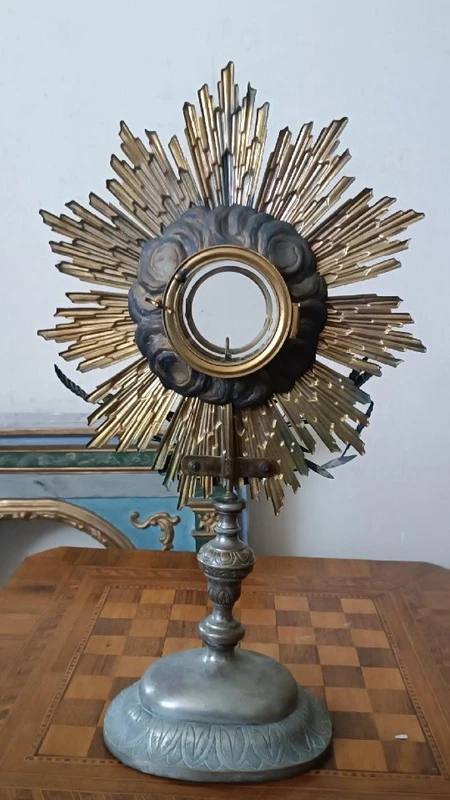 Ostensoir ancien en métal argenté et en partie en argent, H. 53 cm
