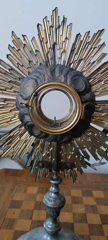 Ostensoir ancien en métal argenté et en partie en argent, H. 53 cm