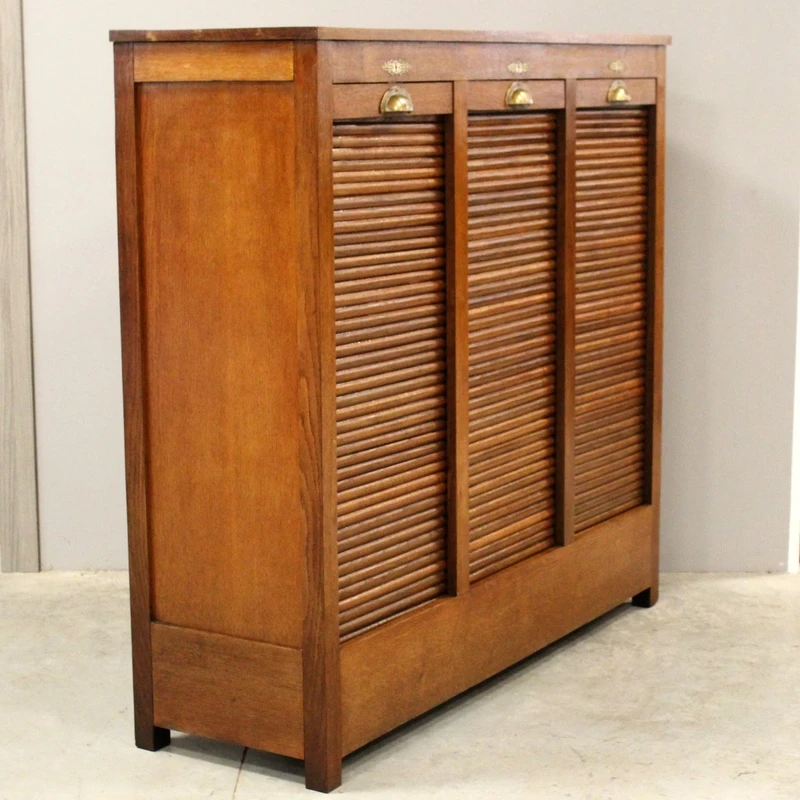Classificateur à volets pour archives, en chêne